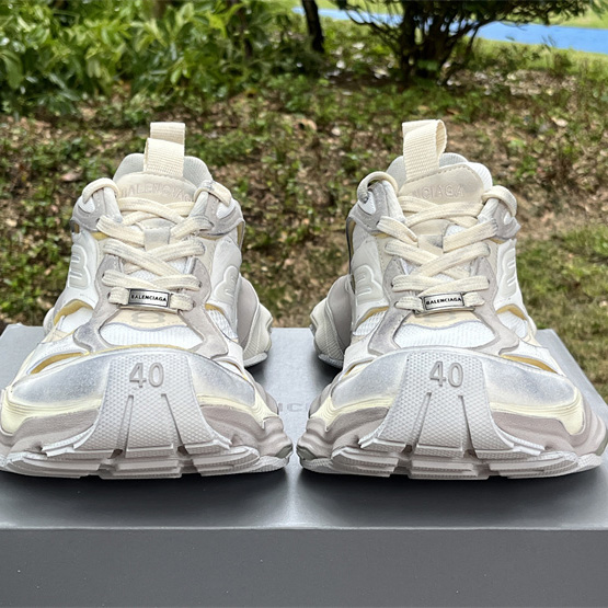 Balenciaga Cargo Sneaker  - DopestKickz