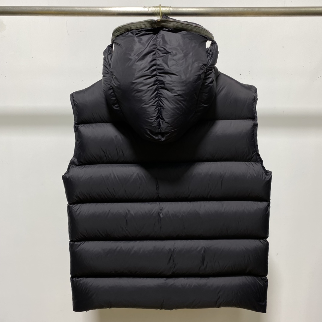 Rick Owens Gimp Hooded Vest - DopestKickz