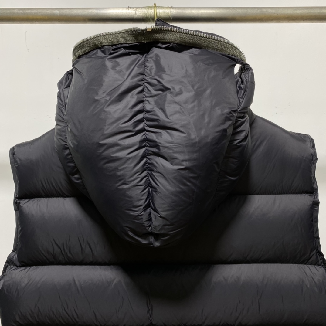 Rick Owens Gimp Hooded Vest - DopestKickz
