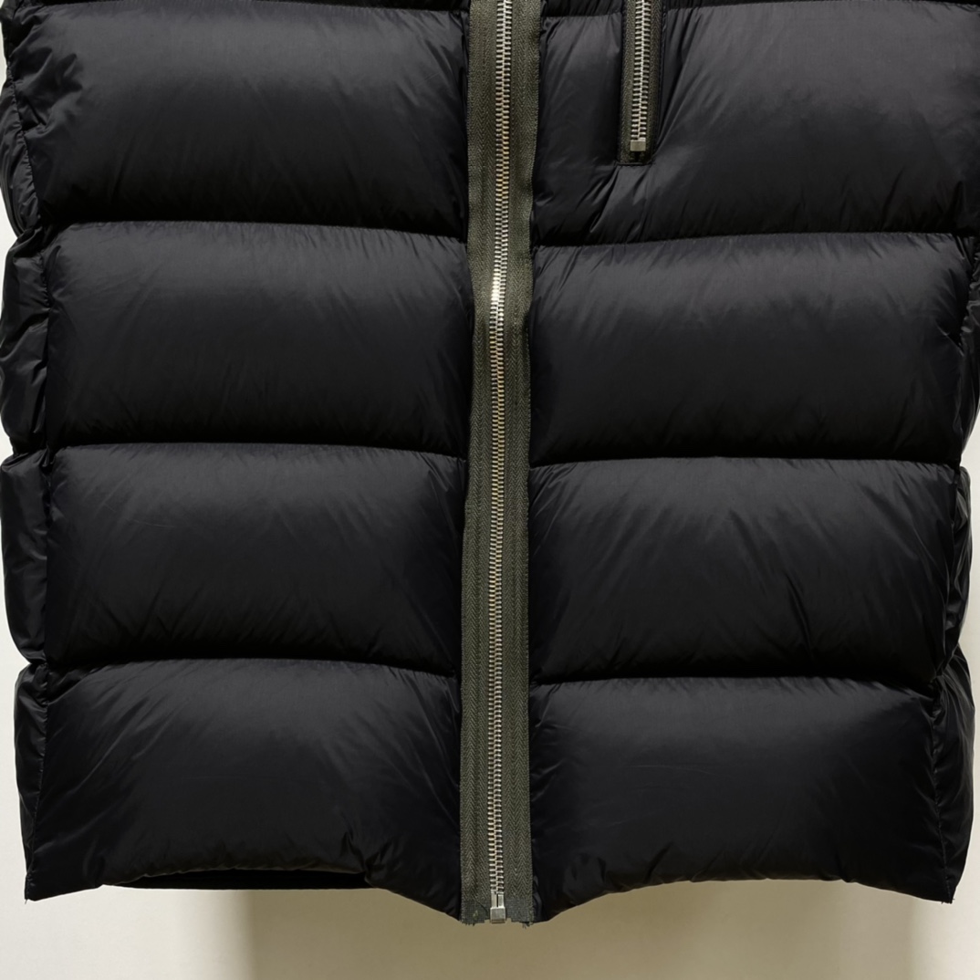 Rick Owens Gimp Hooded Vest - DopestKickz