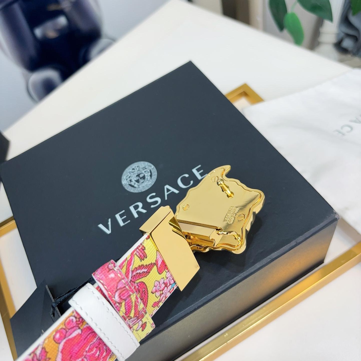 Versace Leather Waist Belt    40mm - DopestKickz