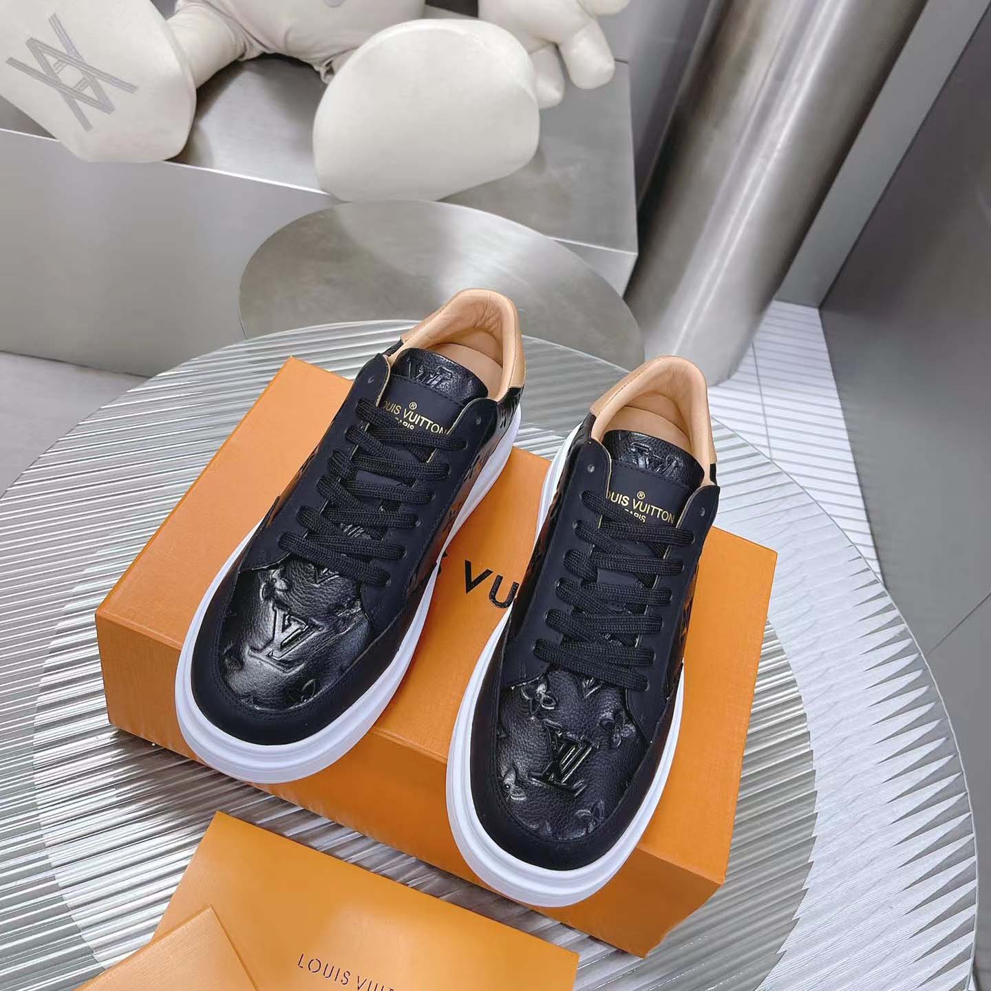 Louis Vuitton Beverly Hills Sneaker    1A8V45 - DopestKickz