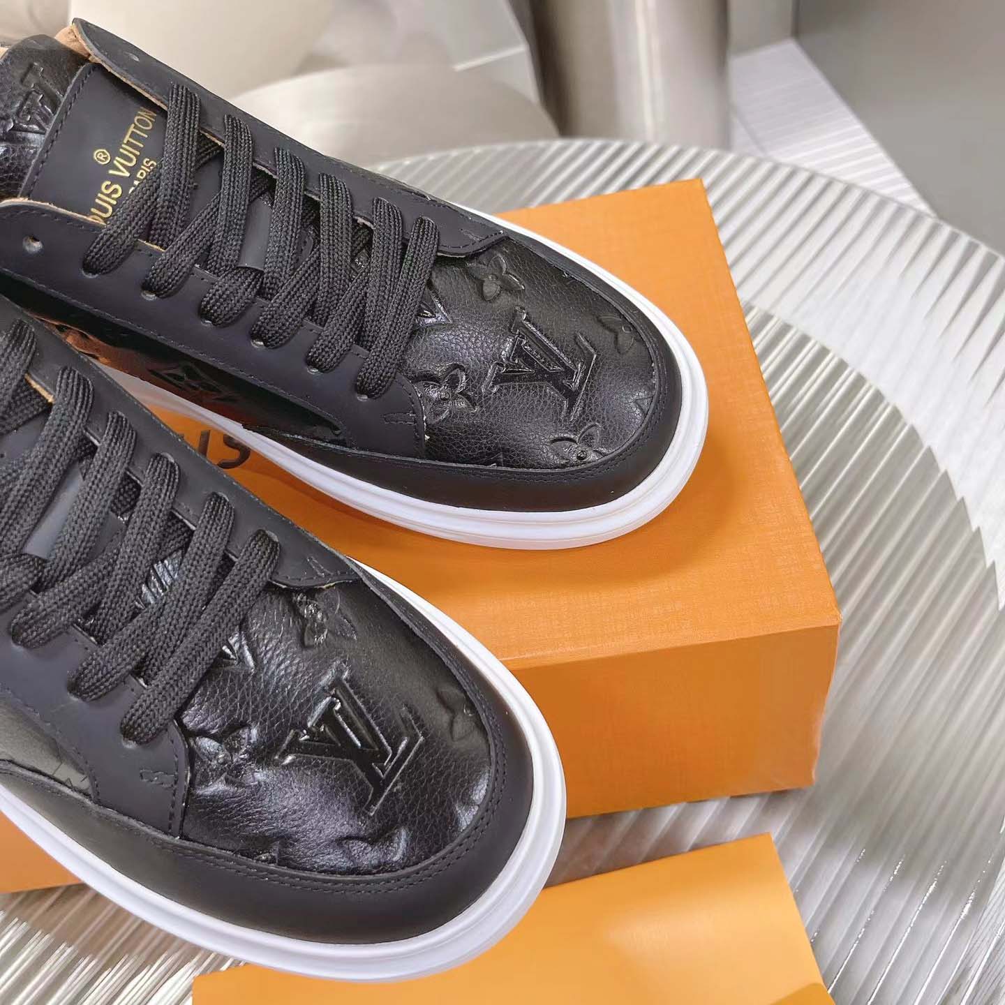 Louis Vuitton Beverly Hills Sneaker    1A8V45 - DopestKickz
