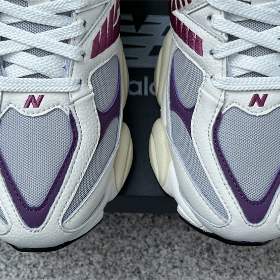 New Balance 9060 Sneakers          U9060ESC  - DopestKickz