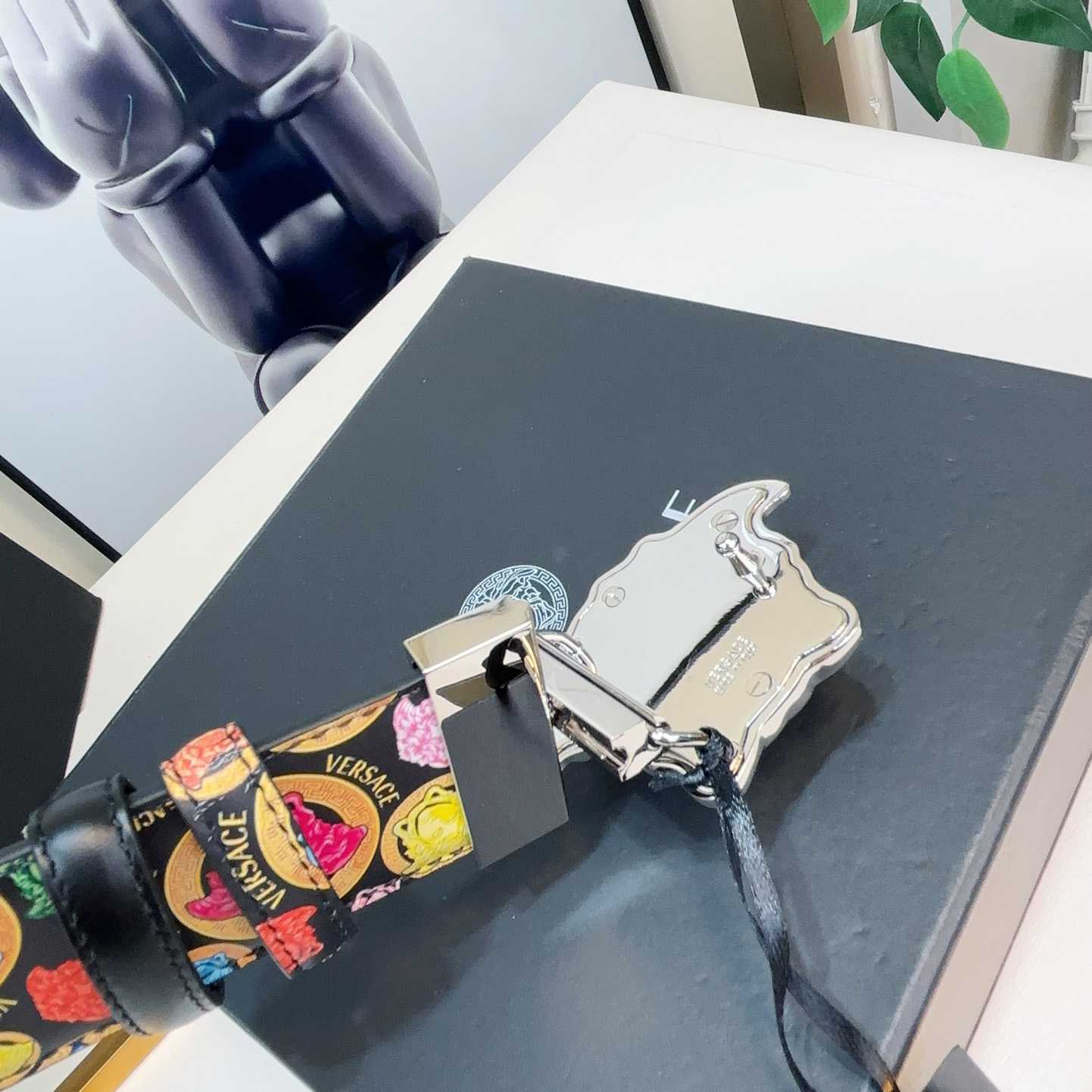 Versace Medusa Medallion Print Reversible Leather Belt   40mm - DopestKickz