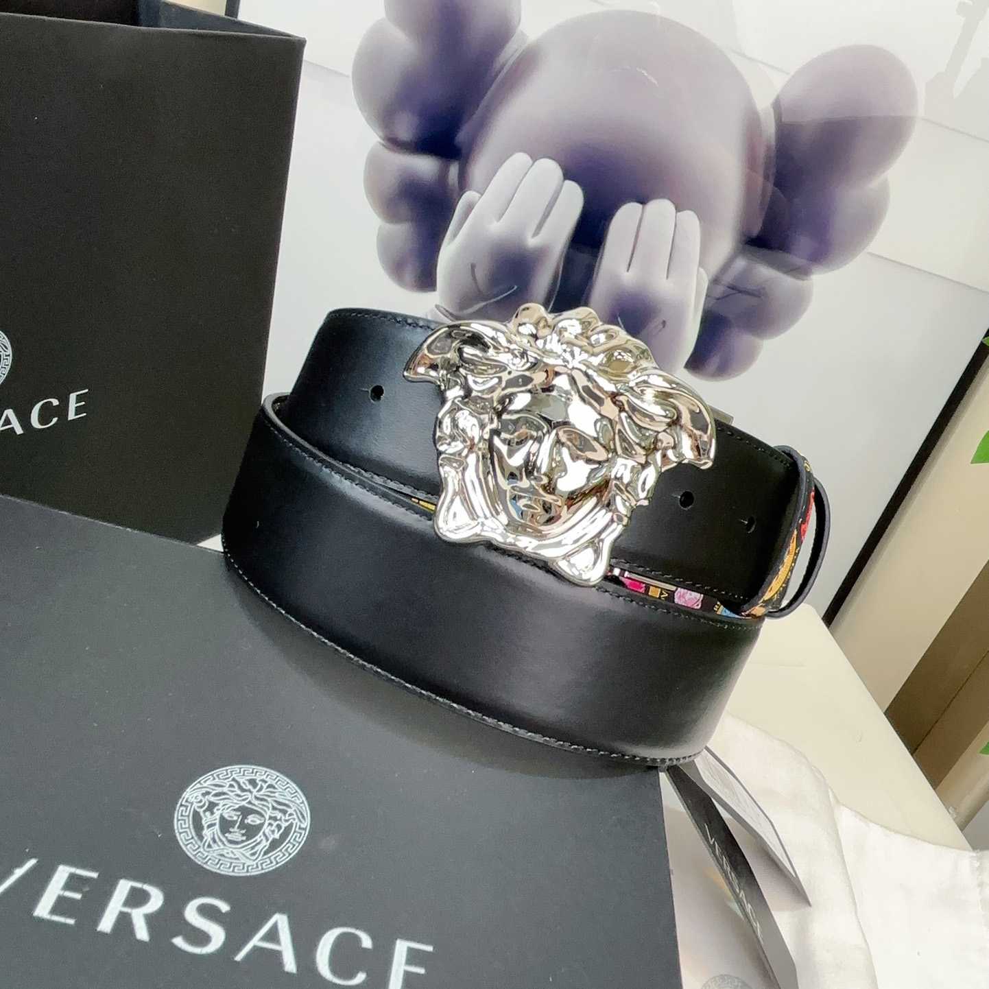 Versace Medusa Medallion Print Reversible Leather Belt   40mm - DopestKickz