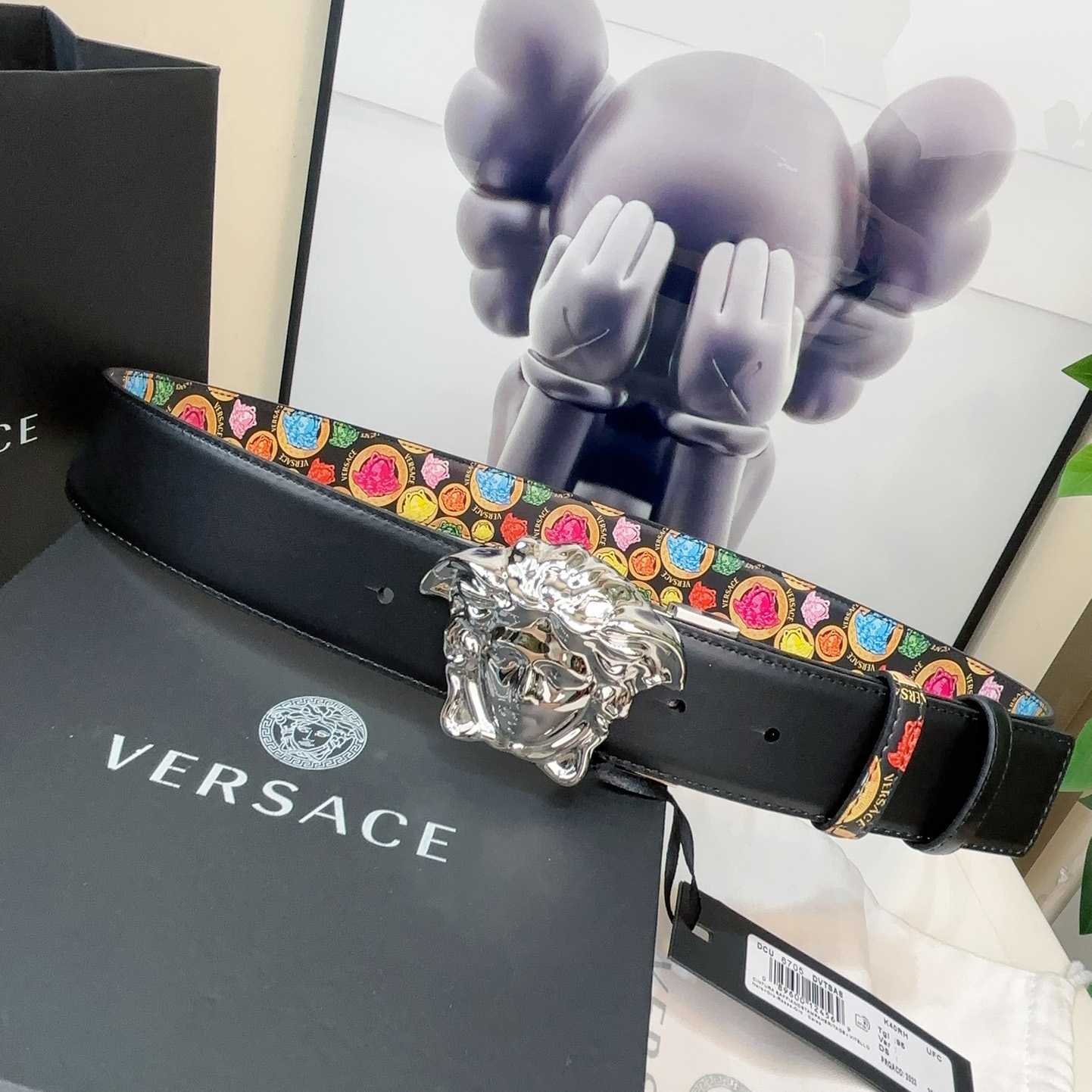 Versace Medusa Medallion Print Reversible Leather Belt   40mm - DopestKickz