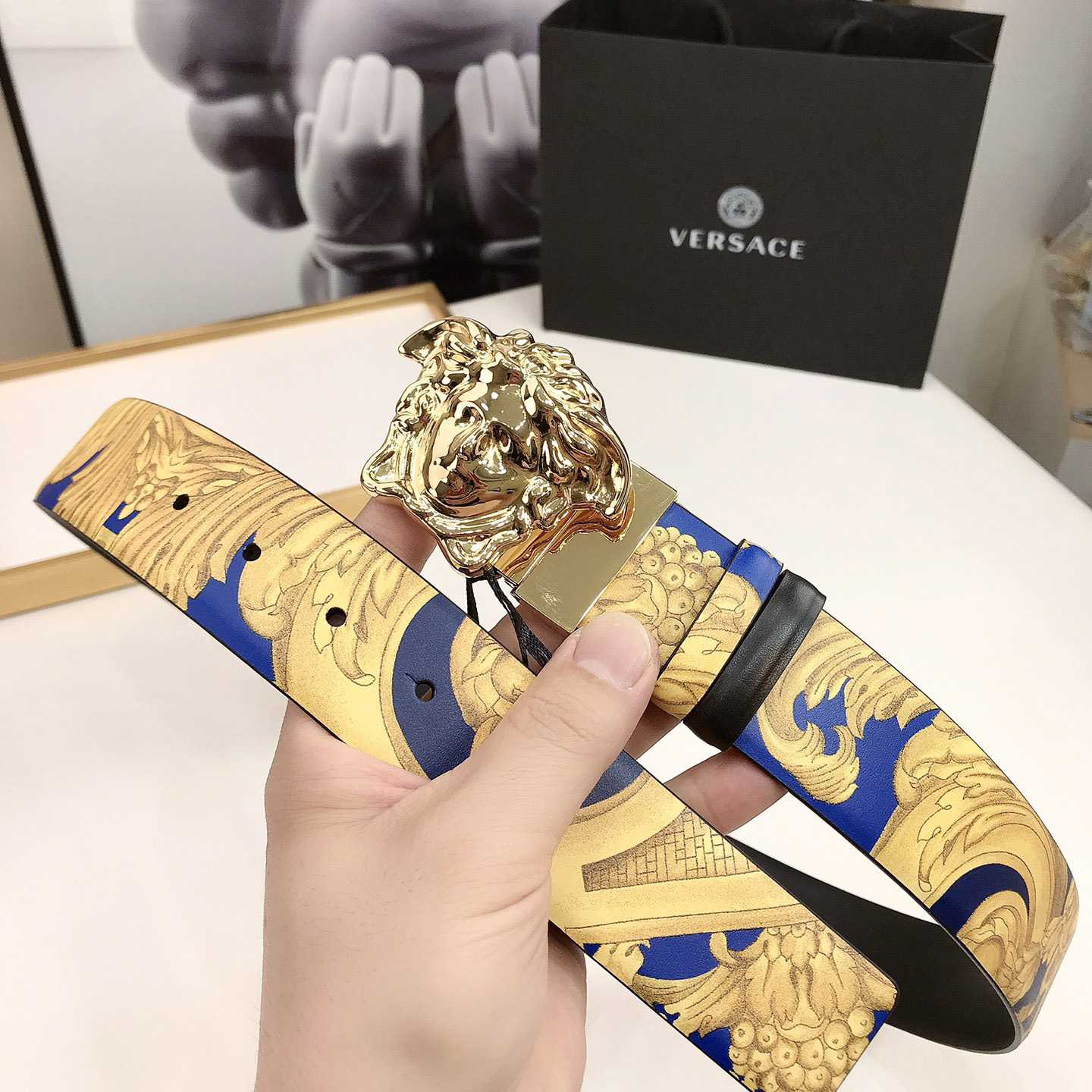 Versace Barocco Reversible Leather Belt    40mm - DopestKickz