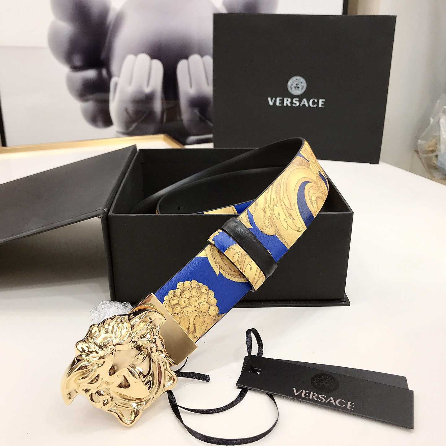 Versace Barocco Reversible Leather Belt    40mm - DopestKickz