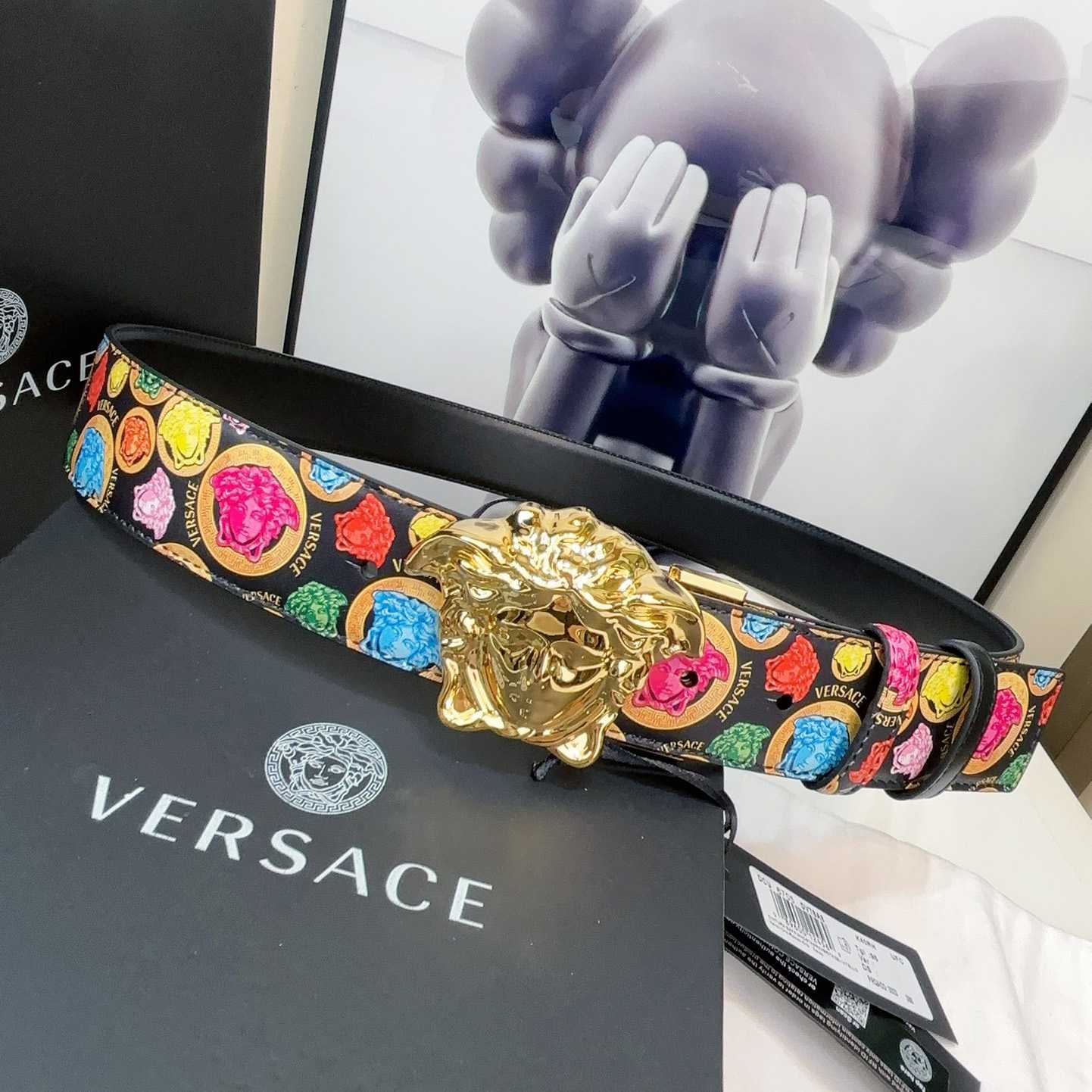 Versace Medusa Medallion Print Reversible Leather Belt   40mm - DopestKickz