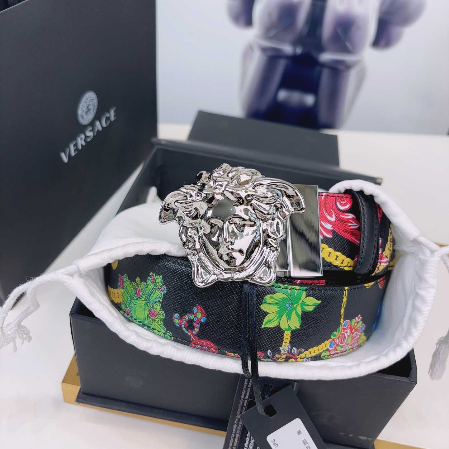 Versace Reversible Barocco Leather Belt  40mm - DopestKickz