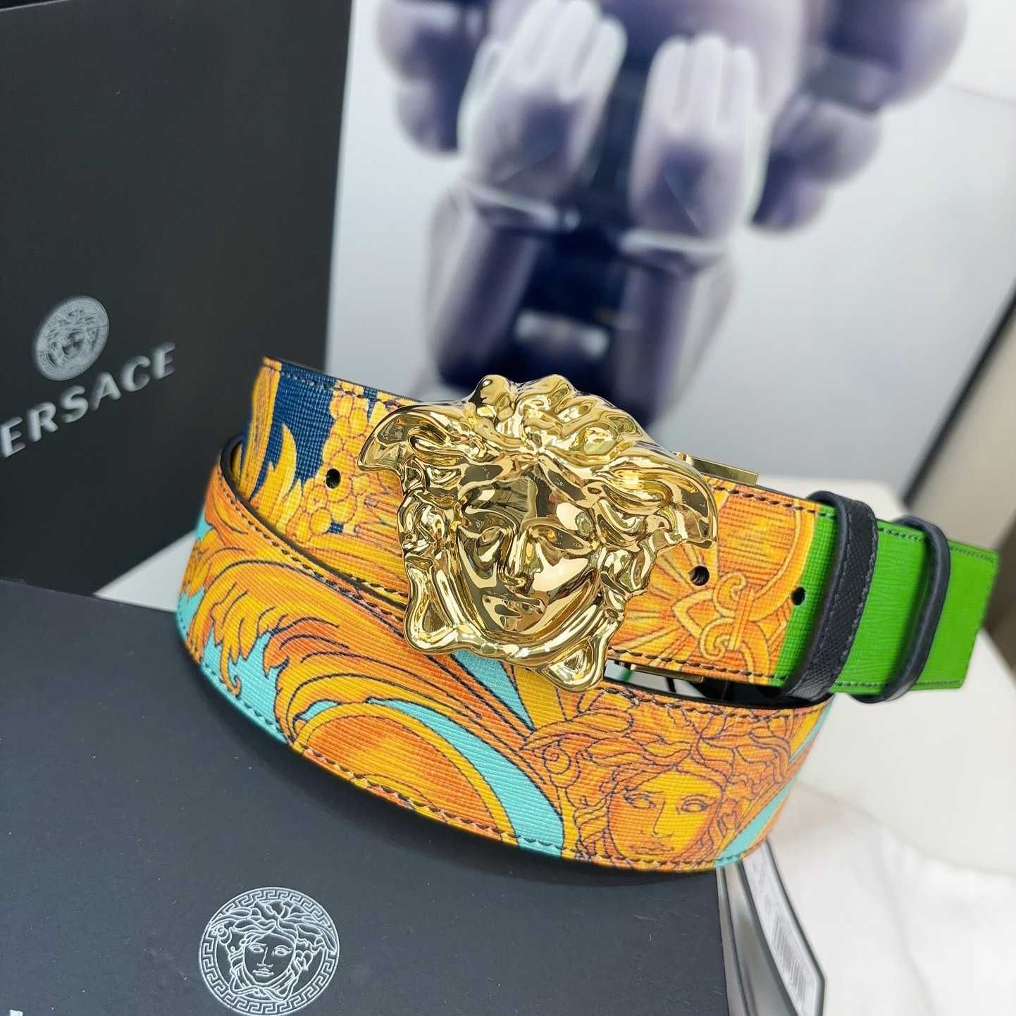 Versace Barocco Reversible Leather Belt    40mm - DopestKickz