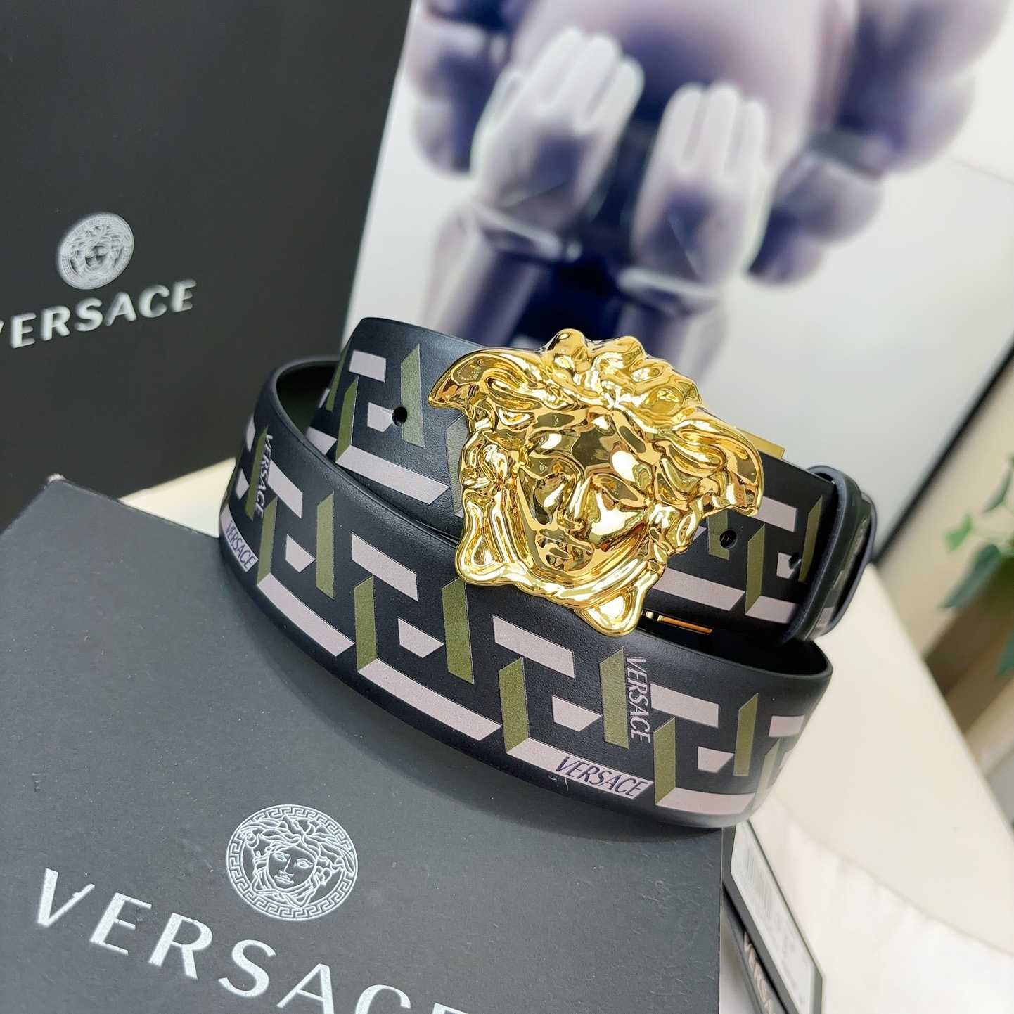 Versace Reversible Leather Belt    40mm - DopestKickz