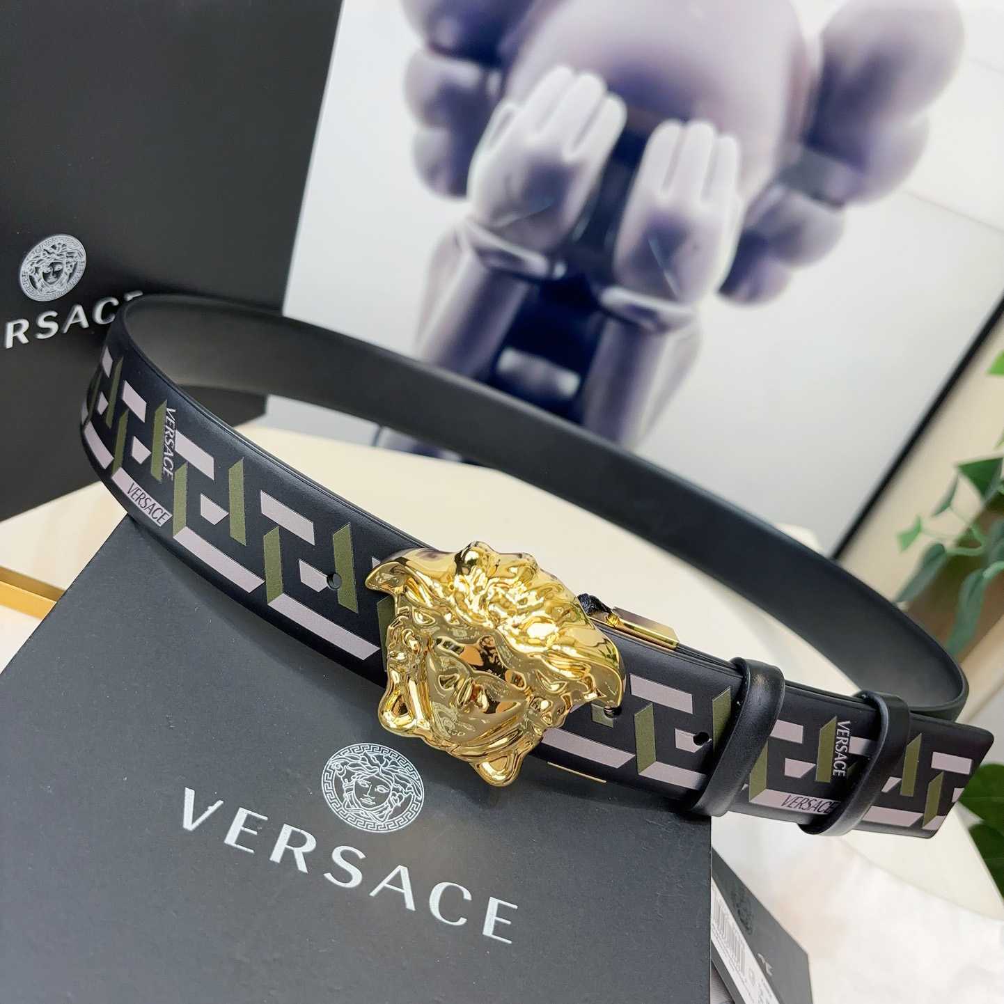 Versace Reversible Leather Belt    40mm - DopestKickz