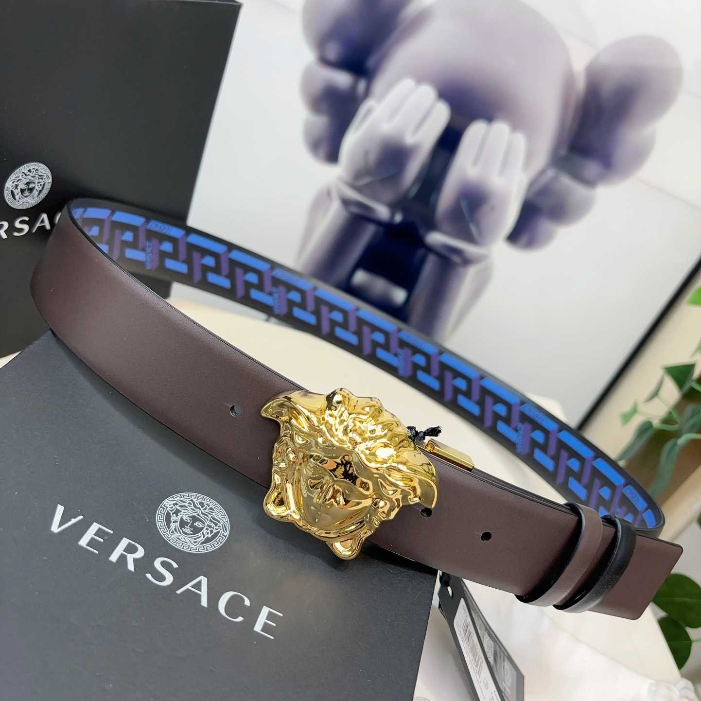 Versace Reversible Leather Belt    40mm - DopestKickz
