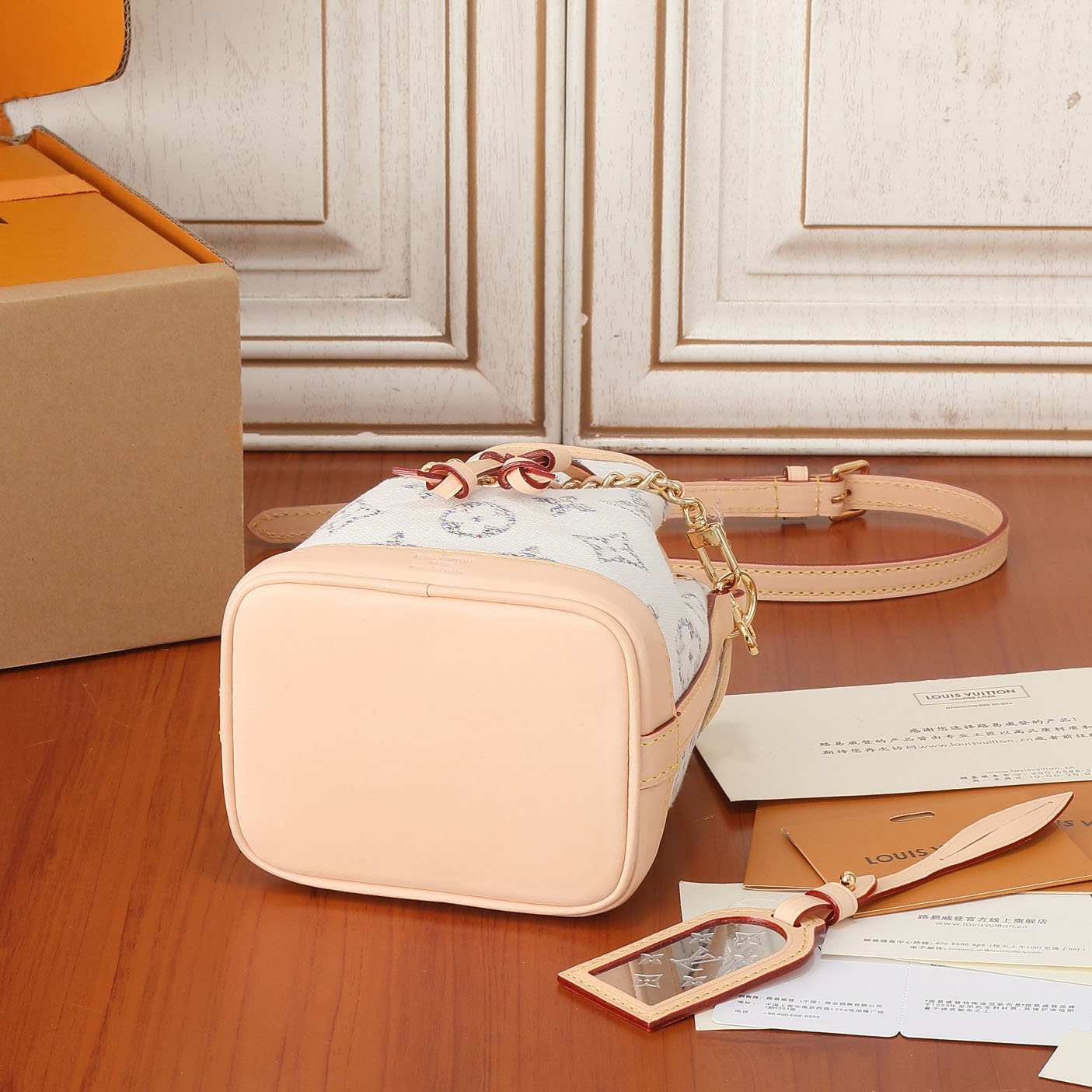 Louis Vuitton Nano Noé     M83453 - DopestKickz