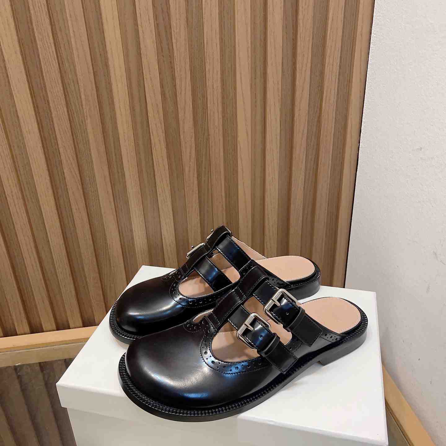 Loewe Campo Mary Jane Mule In Calfskin - DopestKickz