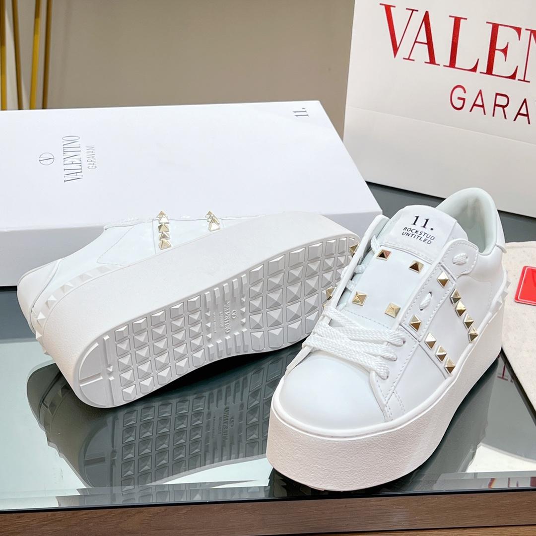 Valenti Flatform Rockstud Untitled Sneaker In Calfskin - DopestKickz
