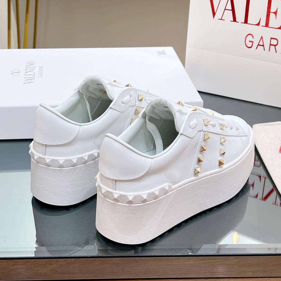 Valenti Flatform Rockstud Untitled Sneaker In Calfskin - DopestKickz