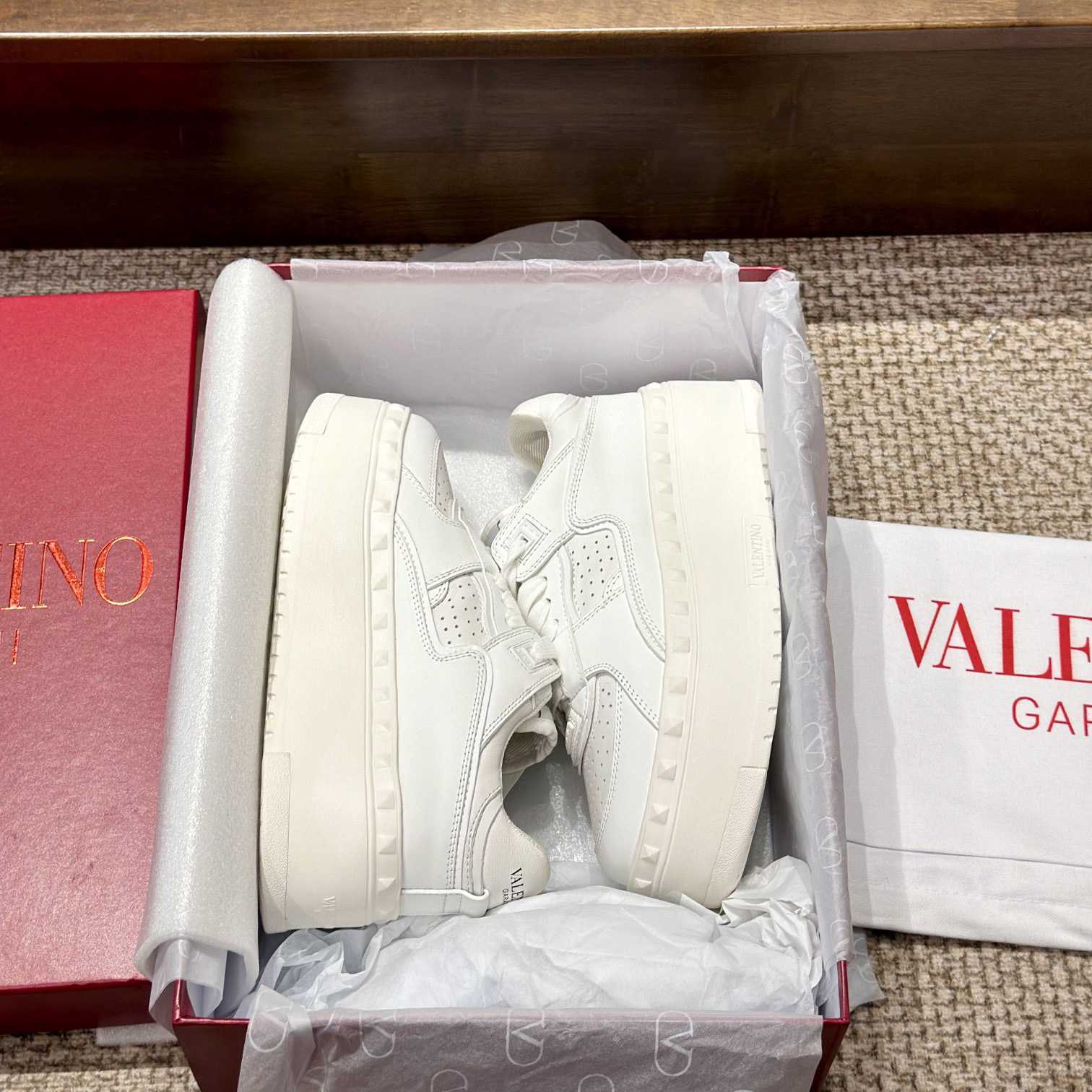 Valenti Garavani Freedots XL Leather Sneakers - DopestKickz