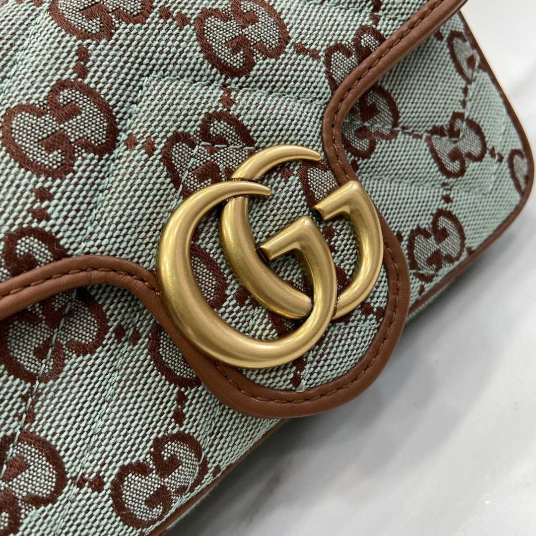 Gucci GG Super Mini Shoulder Bag - DopestKickz