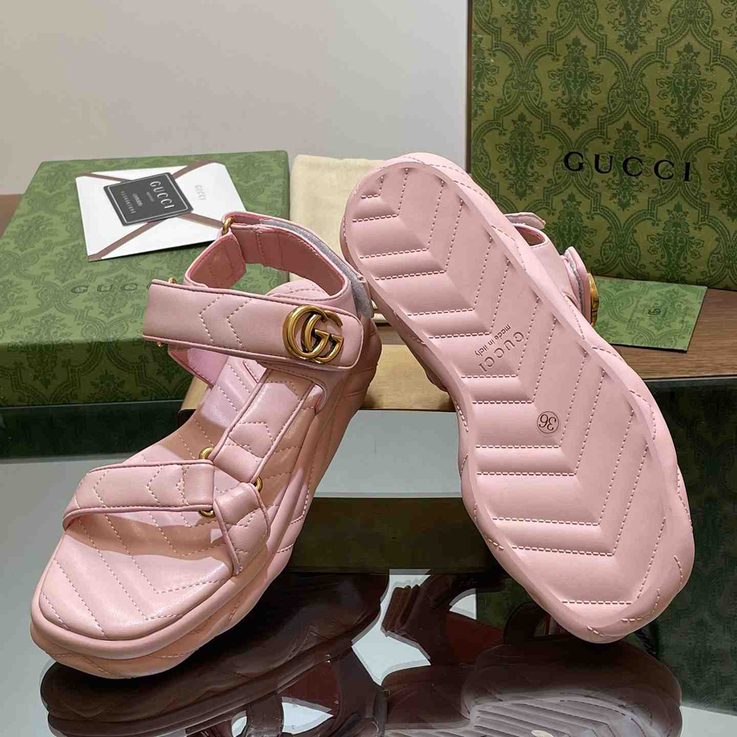Gucci Women's Double G Sandal - DopestKickz