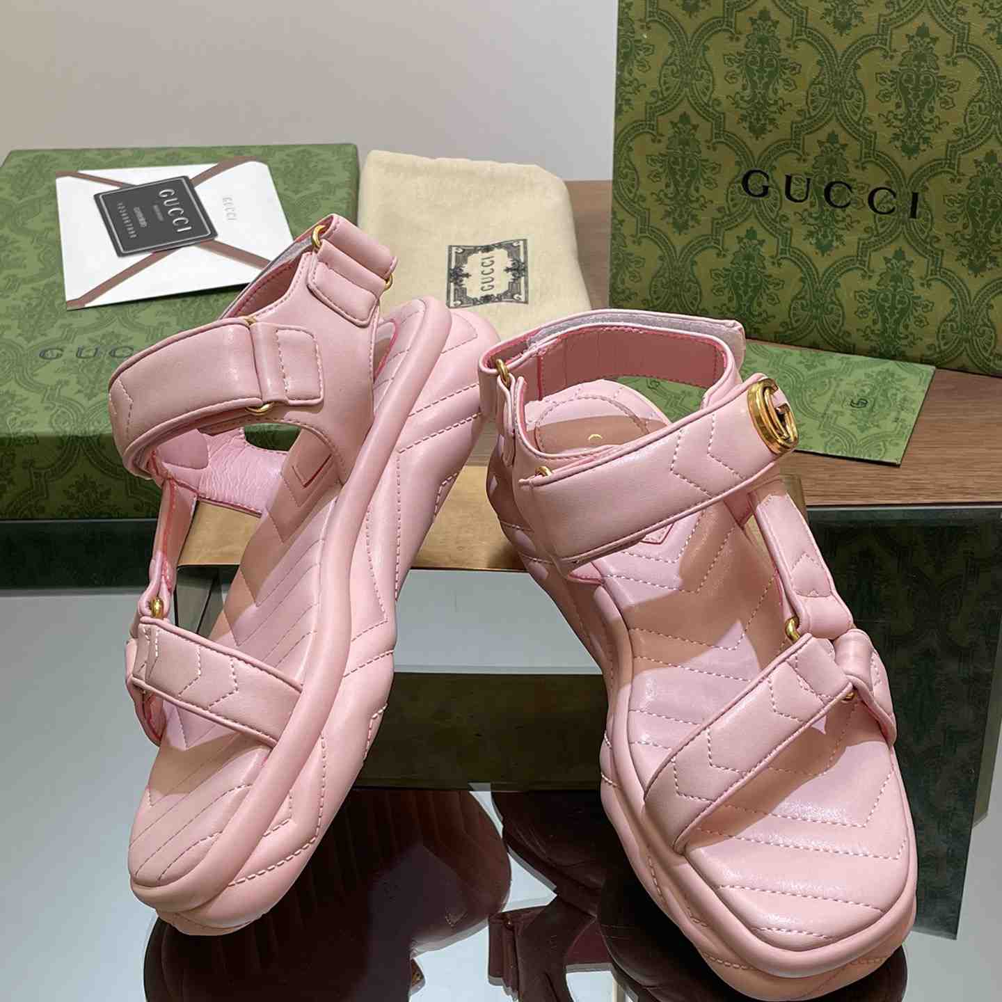 Gucci Women's Double G Sandal - DopestKickz