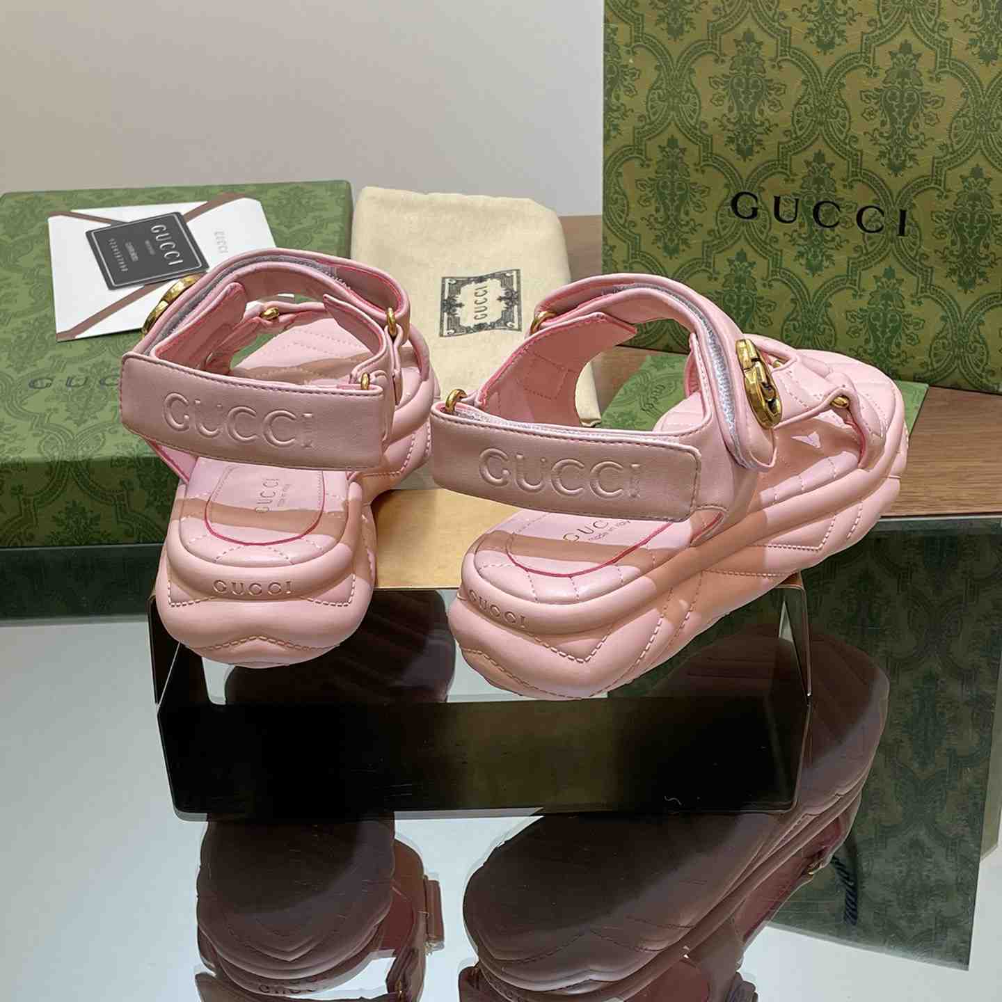 Gucci Women's Double G Sandal - DopestKickz