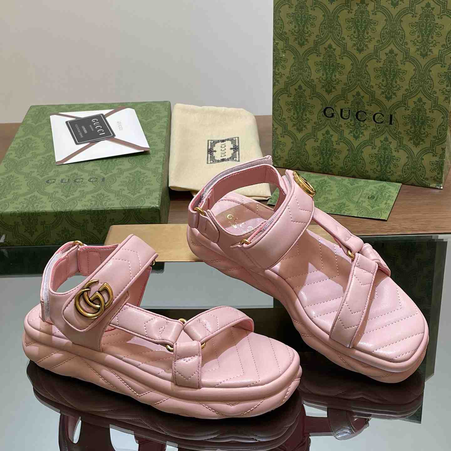 Gucci Women's Double G Sandal - DopestKickz