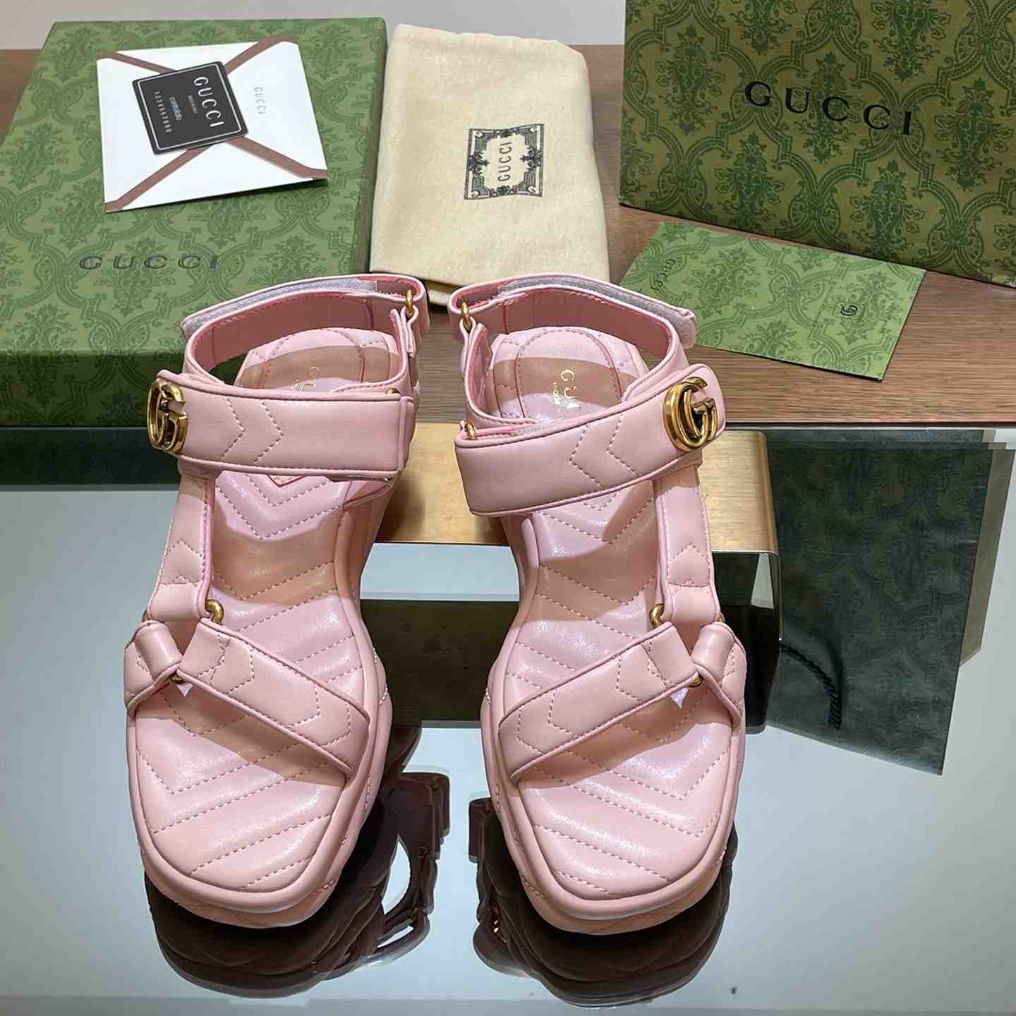 Gucci Women's Double G Sandal - DopestKickz