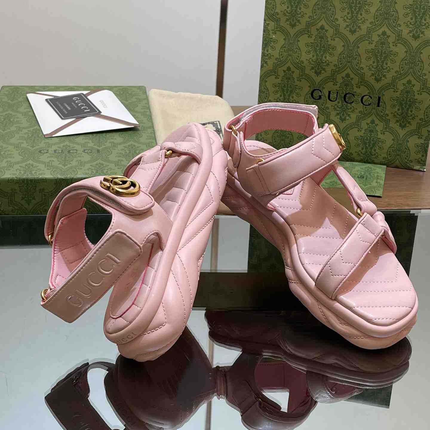 Gucci Women's Double G Sandal - DopestKickz