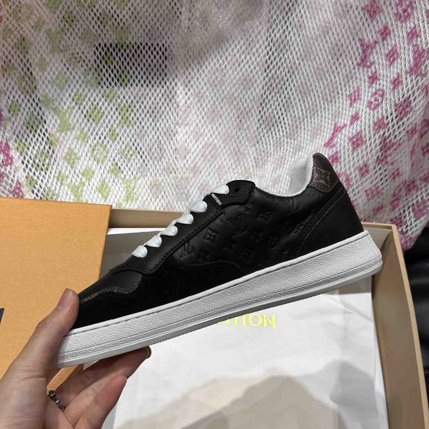 Louis Vuitton LV Stadium Sneaker   1ACUJ3 - DopestKickz