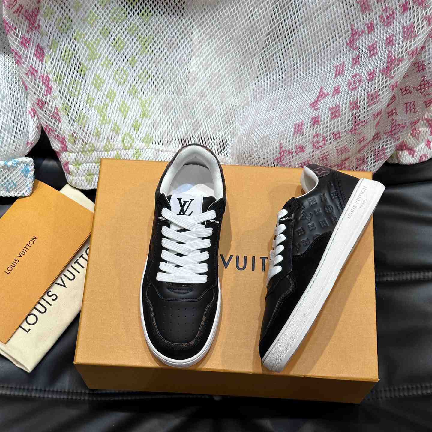 Louis Vuitton LV Stadium Sneaker   1ACUJ3 - DopestKickz