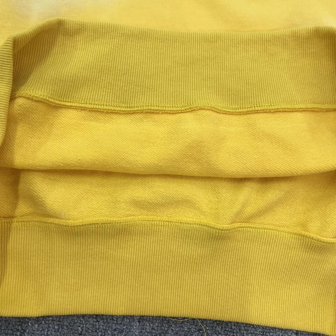 Hellstar Sports Crewneck White - DopestKickz