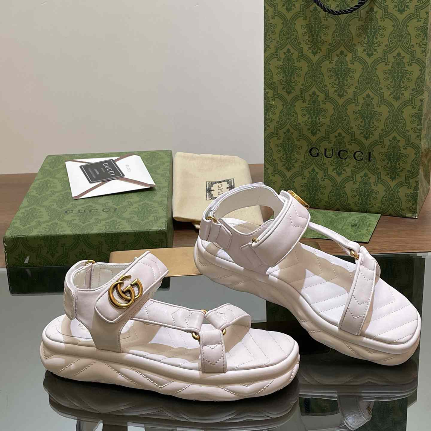 Gucci Women's Double G Sandal - DopestKickz