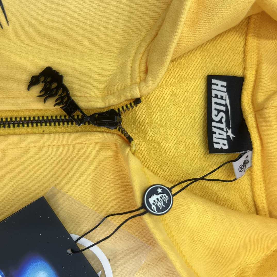 Hellstar Sports Zip-Up Hoodie - DopestKickz