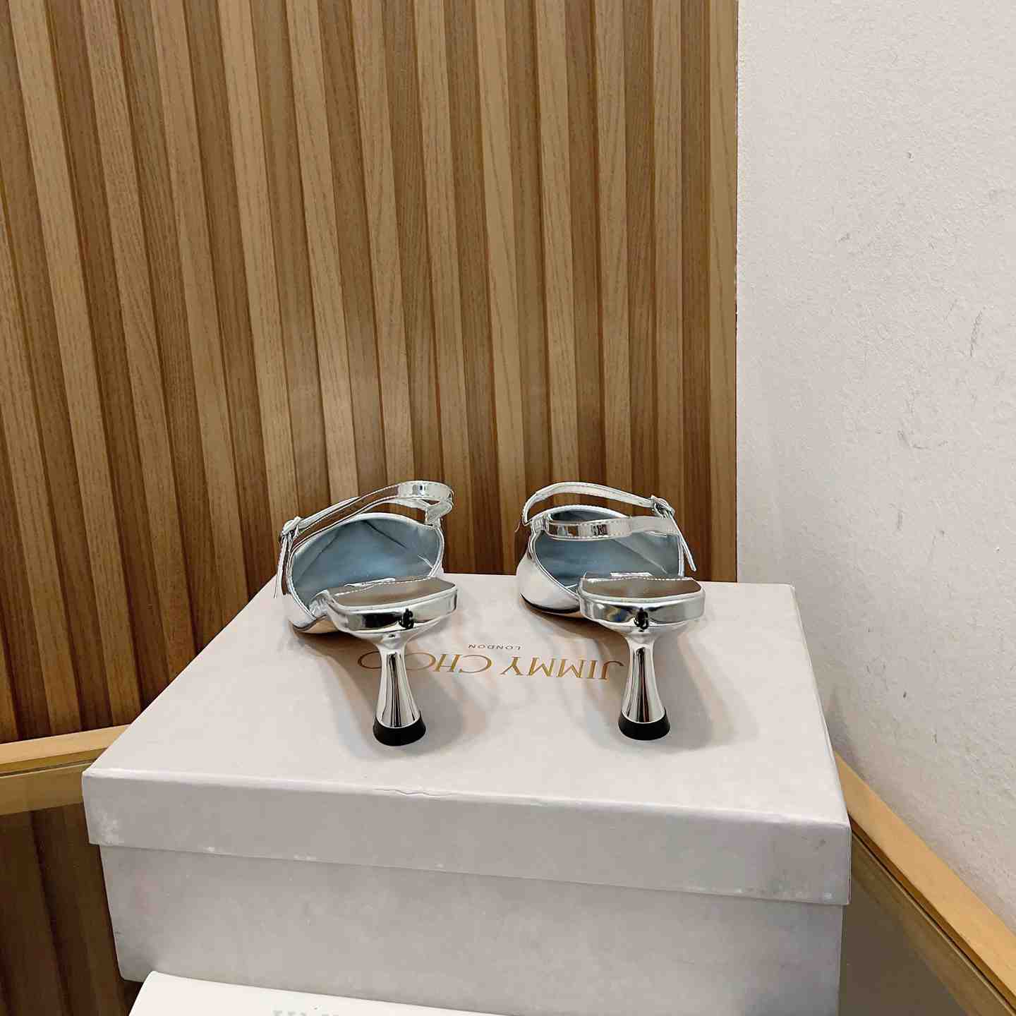 Jimmy Choo Didi 45 Silver Liquid Metal Leather Pointed Pumps - DopestKickz