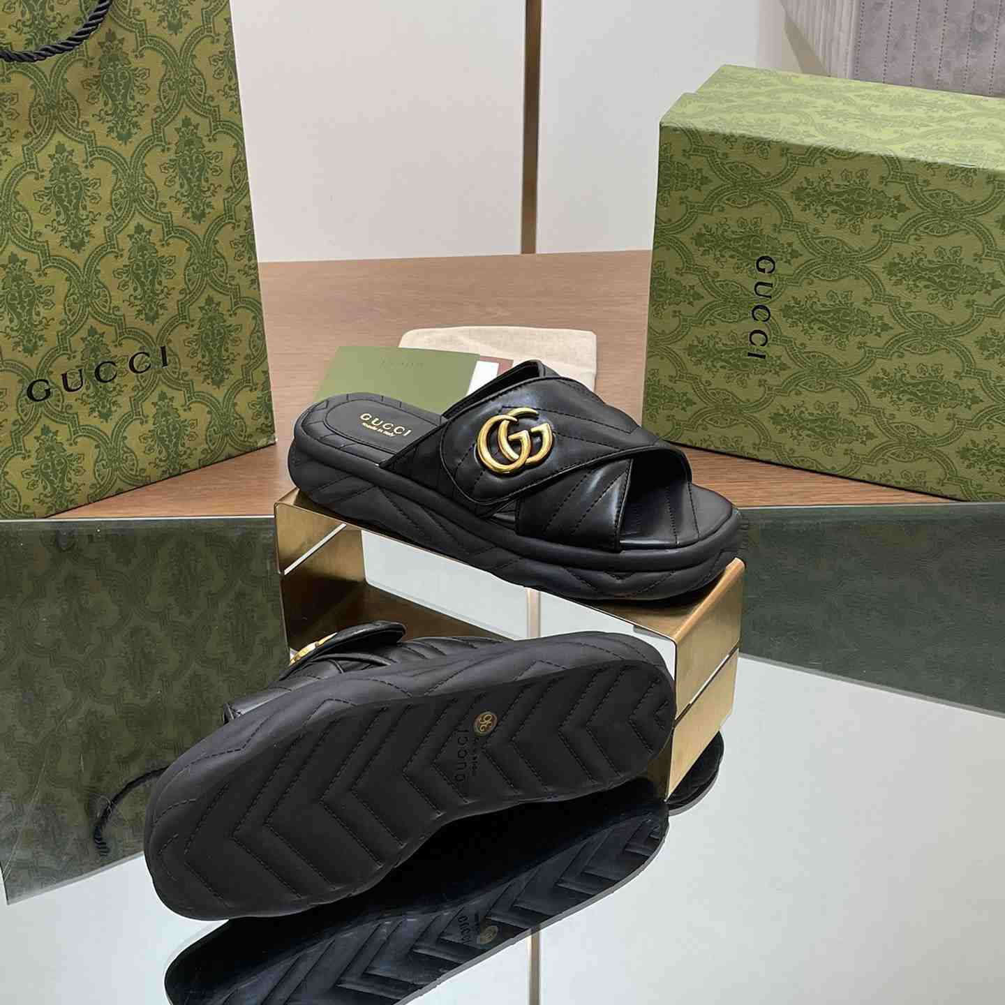 Gucci Women's Double G Slide Sandal - DopestKickz
