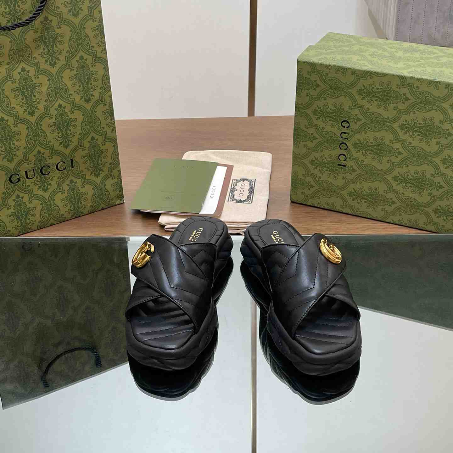 Gucci Women's Double G Slide Sandal - DopestKickz