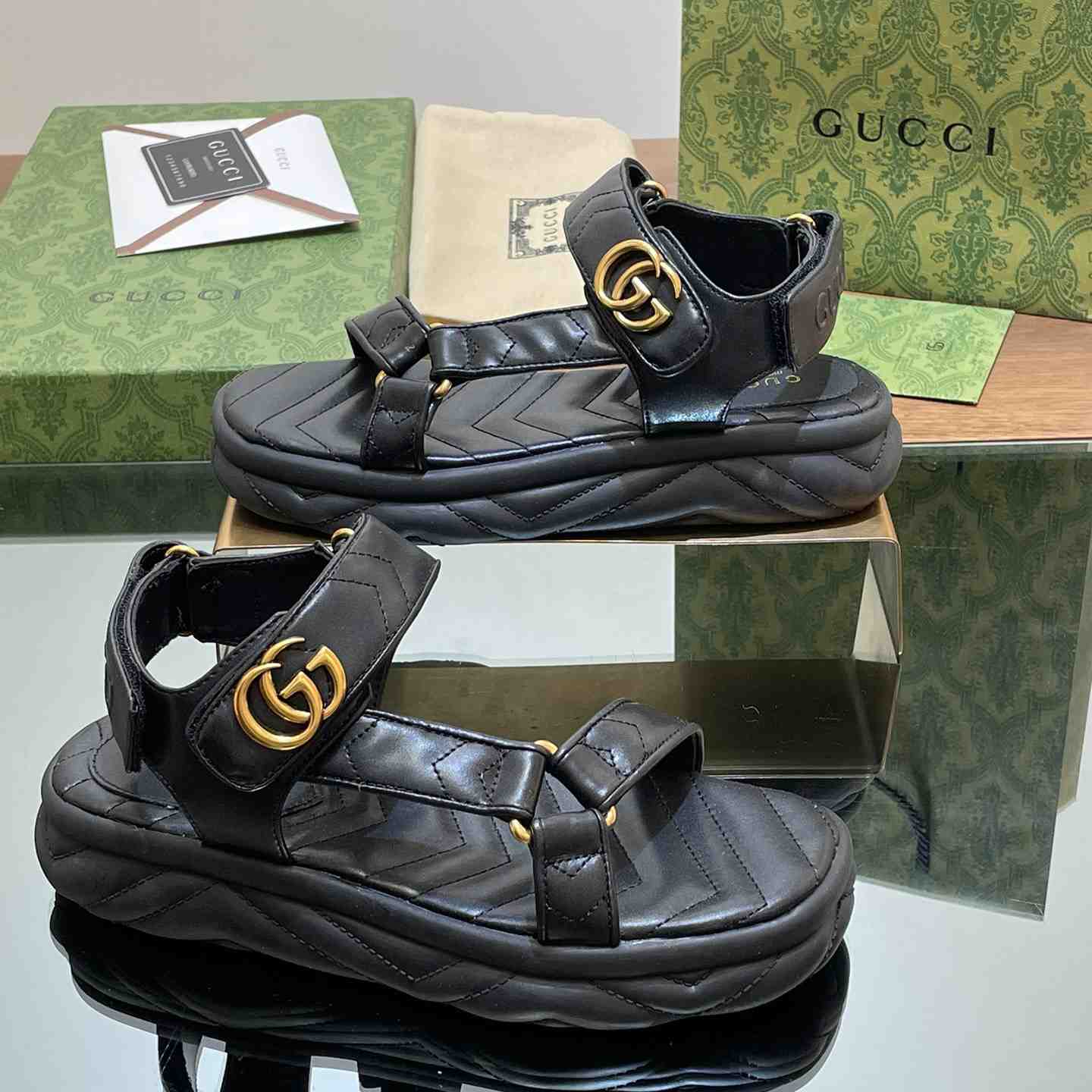 Gucci Women's Double G Sandal - DopestKickz