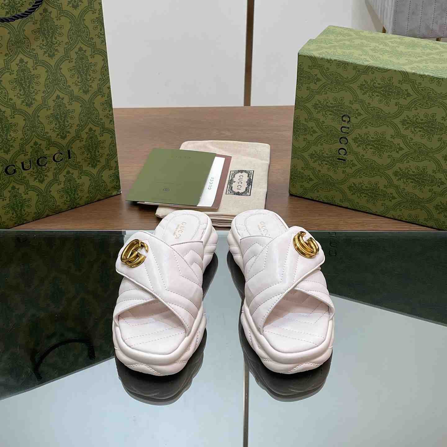 Gucci Women's Double G Slide Sandal - DopestKickz