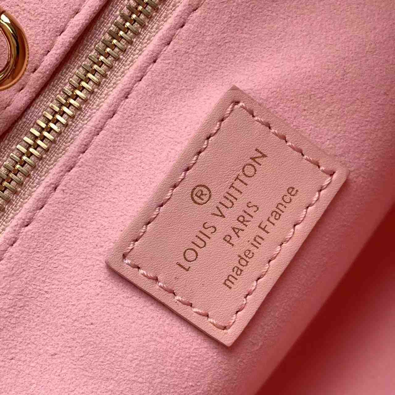 Louis Vuitton OnTheGo   M45654   25-19-11.5cm - DopestKickz