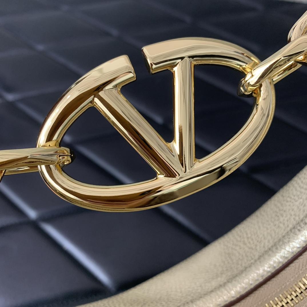 Valenti Garavani VLogo Moon Shoulder Bag (20*23*8cm) - DopestKickz