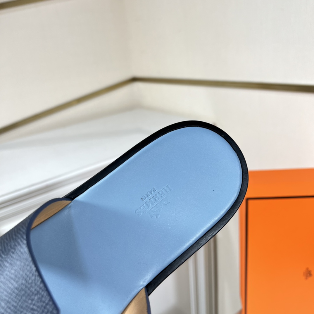 Hermes Izmir Sandal - DopestKickz