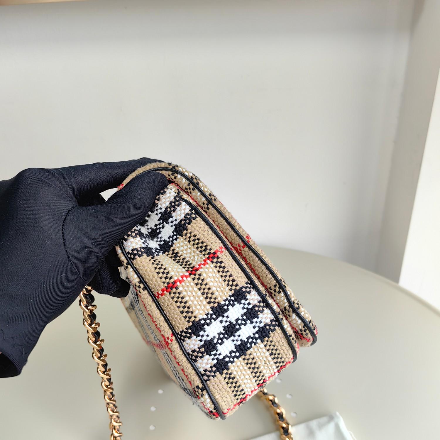 Burberry Lola Vintage-check Bouclé Shoulder Bag (28 x 6.5 x 17cm) - DopestKickz