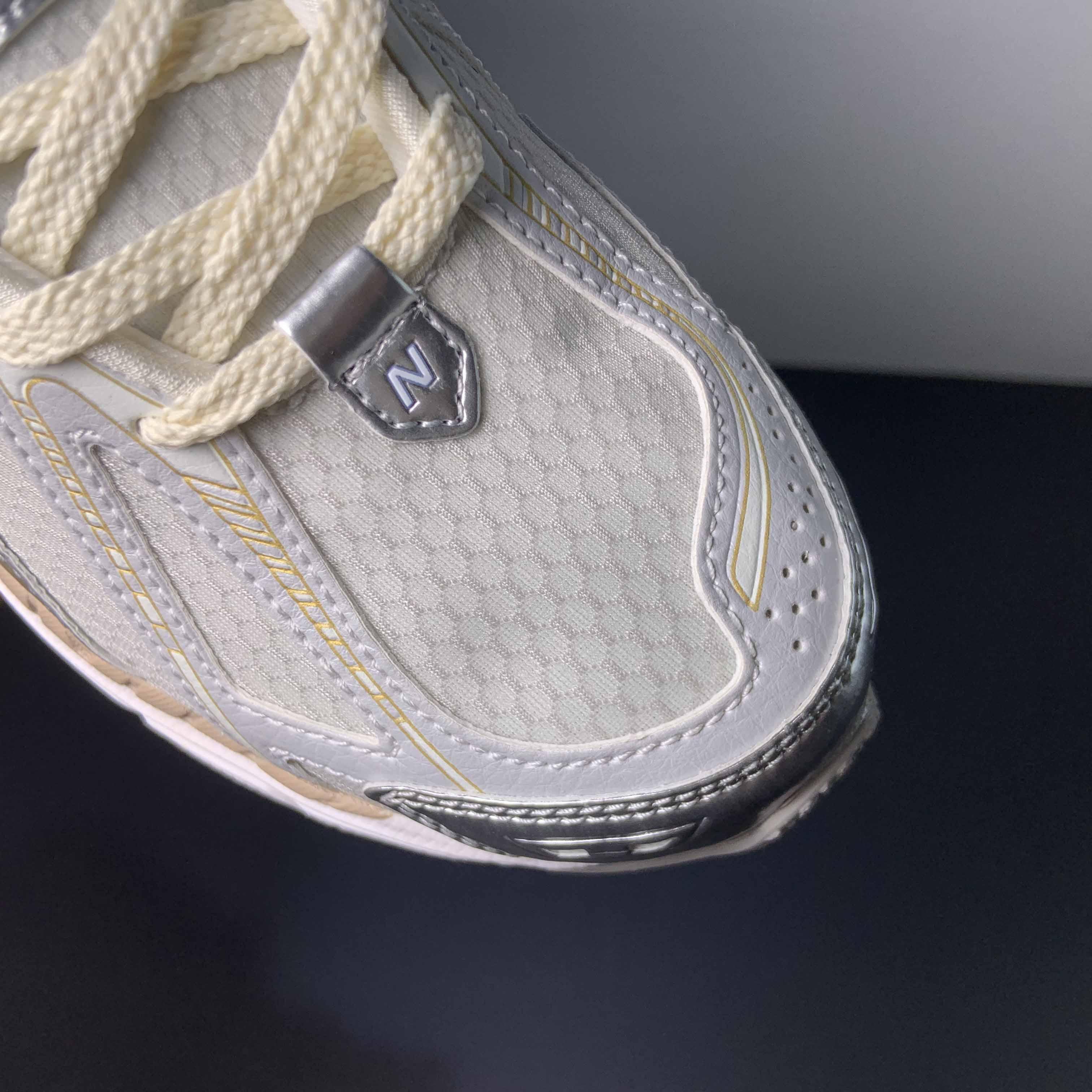 New Balance NB1906R Sneakers    M1906RKC - DopestKickz