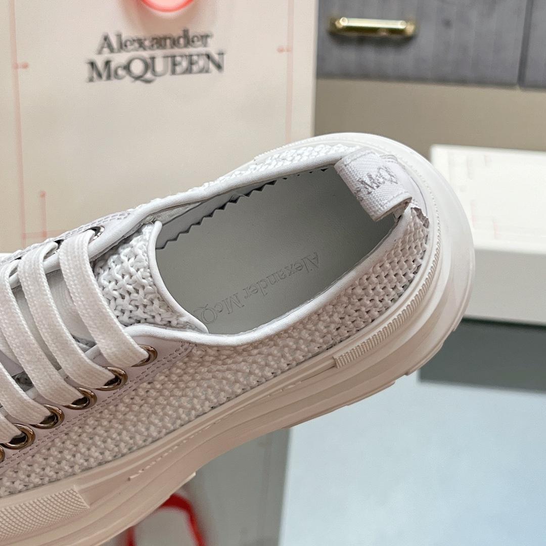 Alexander Mqueen Tread Slick Lace-up Shoes - DopestKickz