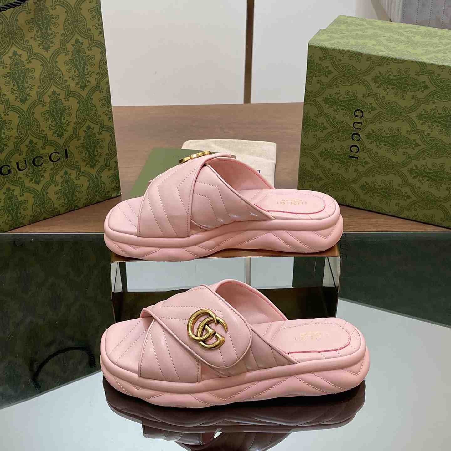 Gucci Women's Double G Slide Sandal - DopestKickz