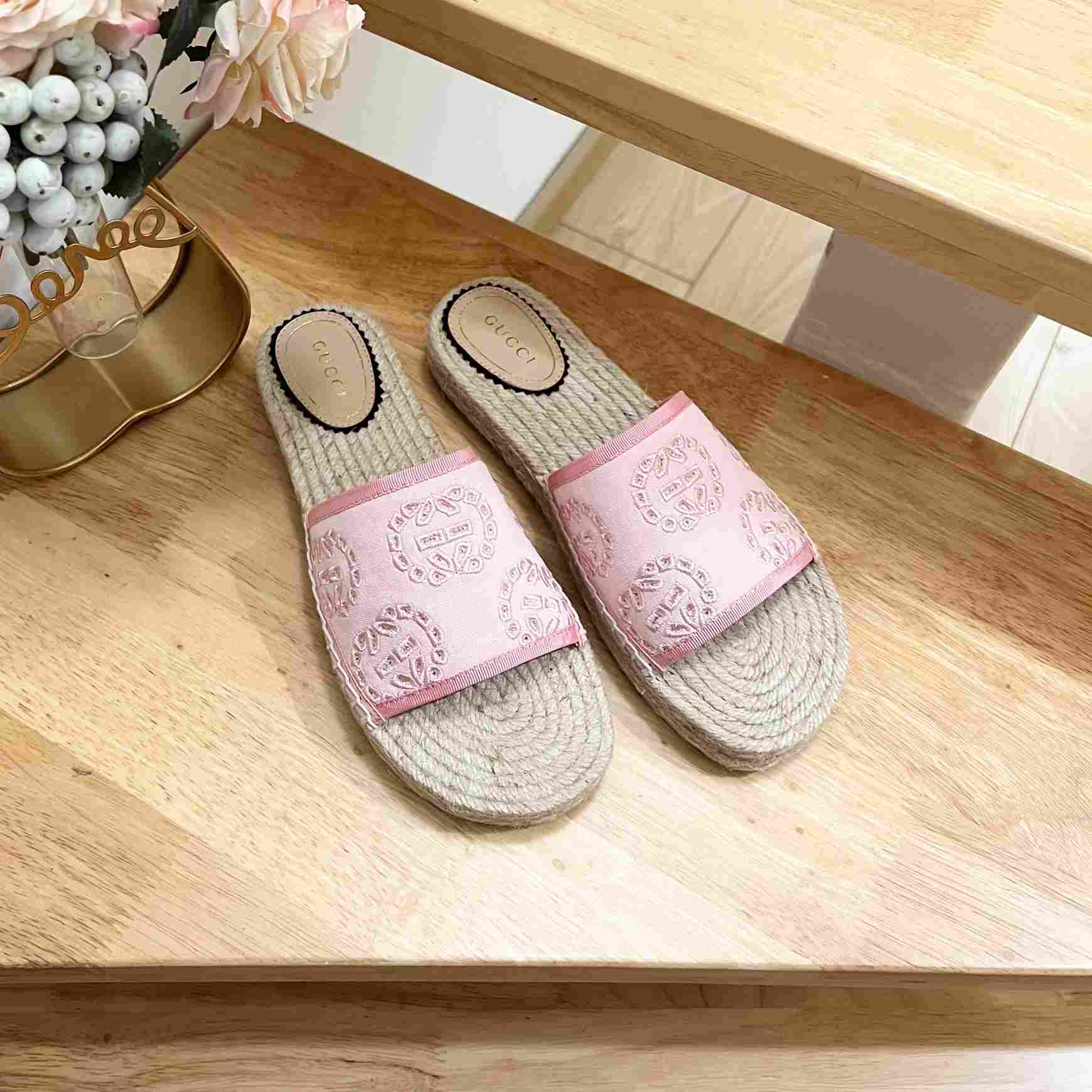 Gucci Women's Interlocking G Espadrille Sandal - DopestKickz