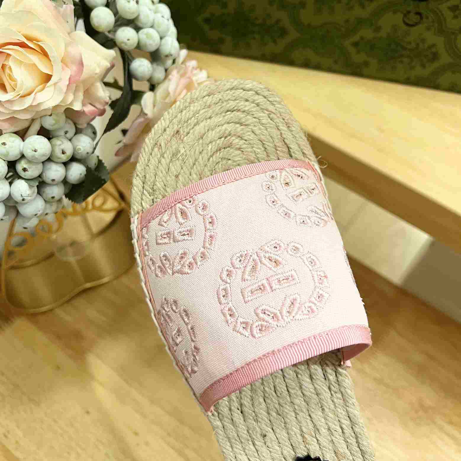 Gucci Women's Interlocking G Espadrille Sandal - DopestKickz